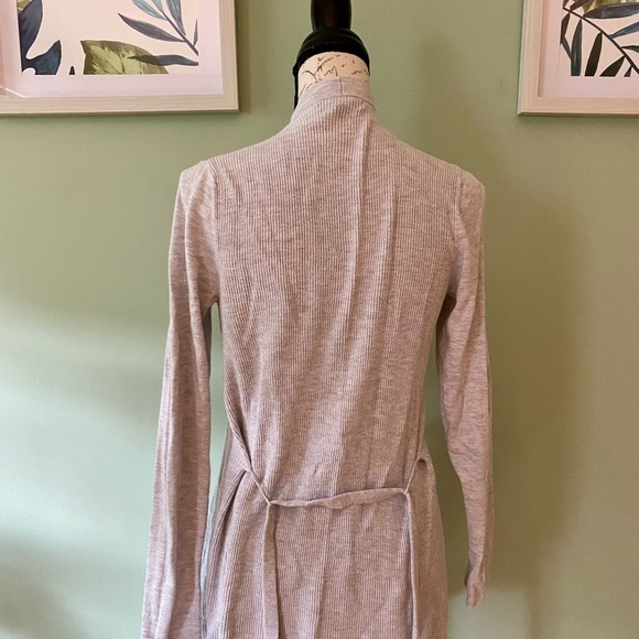Women’s Elegant Banana Republic Drape Cardigan Size Small - Picture 3 of 7